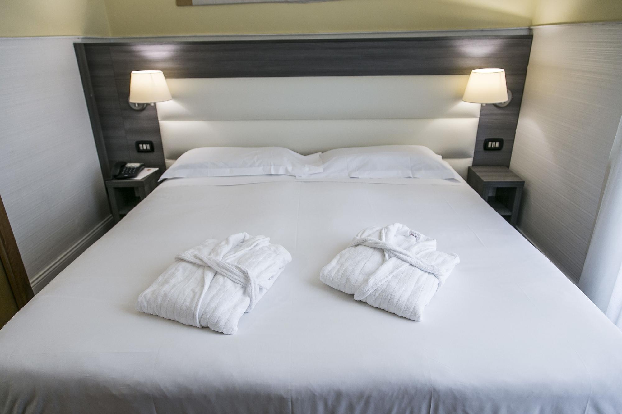 Hotel Aphrodite Рим Экстерьер фото