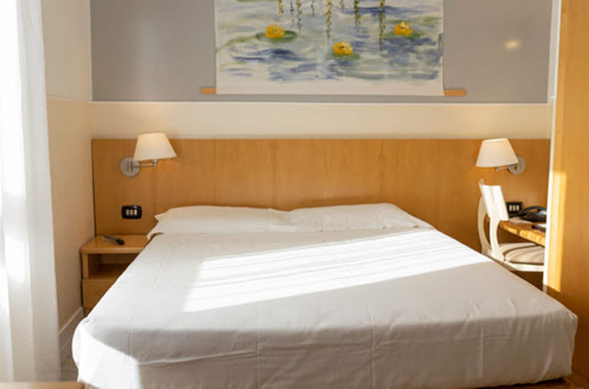 Hotel Aphrodite Рим Экстерьер фото