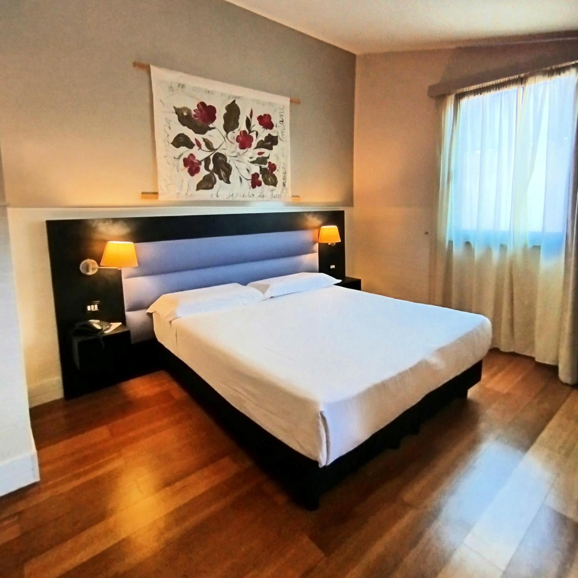 Hotel Aphrodite Рим Экстерьер фото