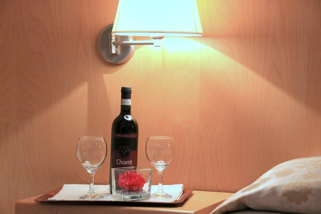 Hotel Aphrodite Рим Экстерьер фото